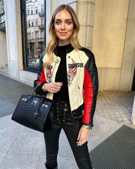 giacca fendi di chiara ferragni|Giacca moda Inverno 2024, il Barbour di Chiara Ferragni è un .